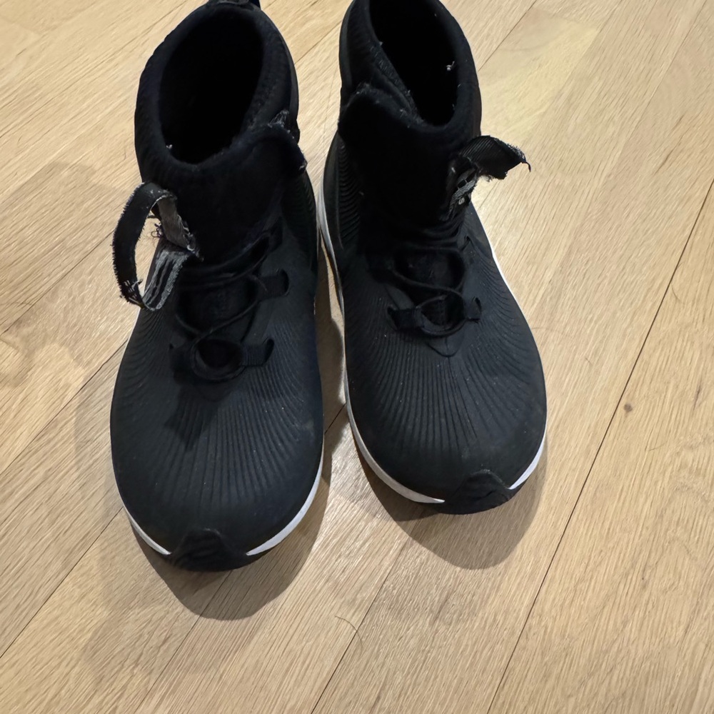 Nike Kids Black High-Top Waterproof Boot Sneakers